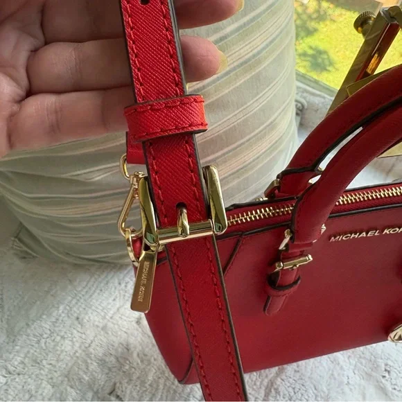 Michael Kors EUC Ciara Medium Saffiano Leather Satchel in Red - Picture 5 of 16
